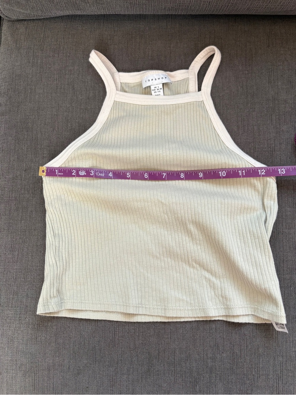 TOPSHOP Cream/Celery colored Ribbed Cropped Halter Tank, Sz 4-6